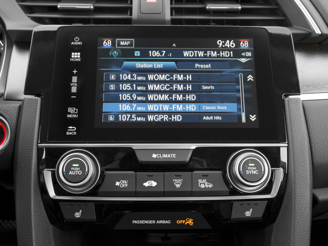 2016 Honda Civic Touring photo 4