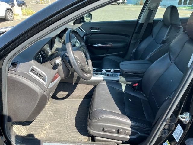 2017 Acura TLX V6 w/Advance Pkg