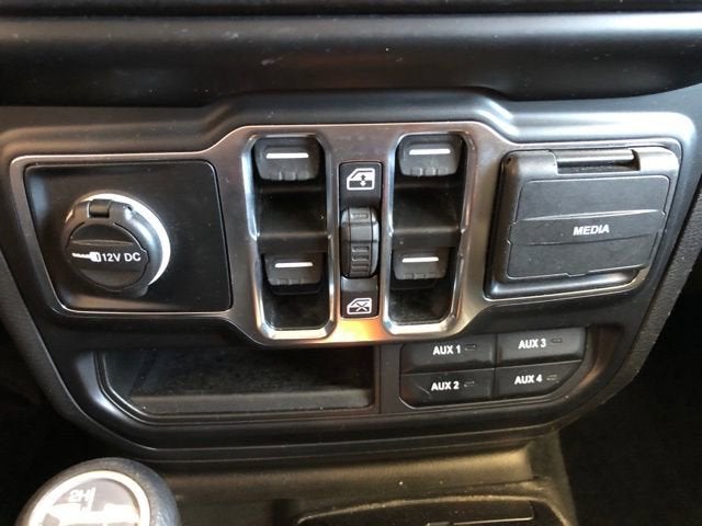 2022 Jeep Wrangler Unlimited Willys