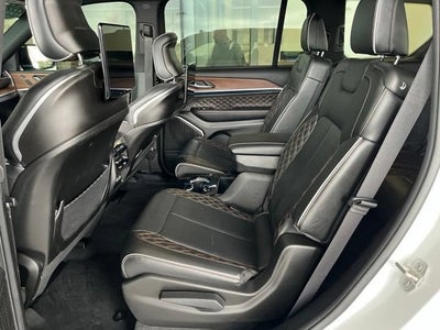2023 Jeep Grand Cherokee L Summit
