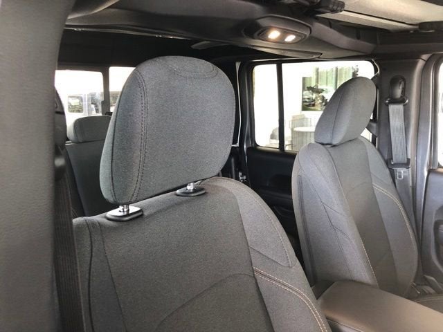 2024 Jeep Gladiator Sport S