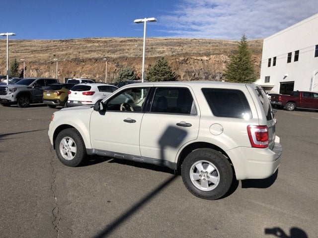 2009 Ford Escape XLS
