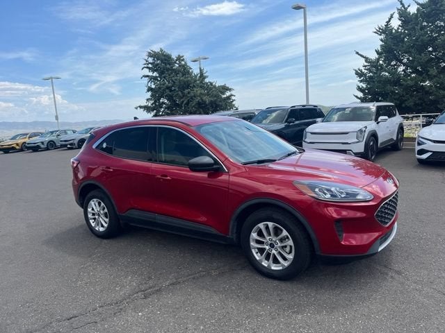 2022 Ford Escape SE Hybrid