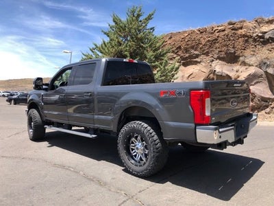 2017 Ford Super Duty F-250 SRW Lariat