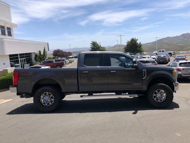 2017 Ford Super Duty F-250 SRW Lariat