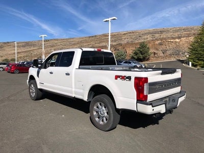 2017 Ford Super Duty F-350 SRW Platinum