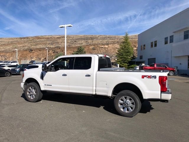 2017 Ford Super Duty F-350 SRW Platinum