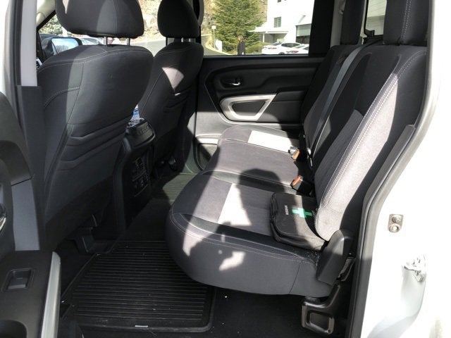 2021 Nissan Titan SV