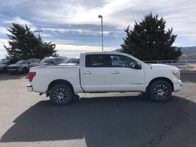 2021 Nissan Titan SV
