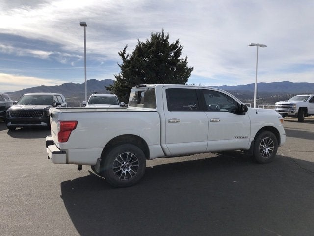 2021 Nissan Titan SV