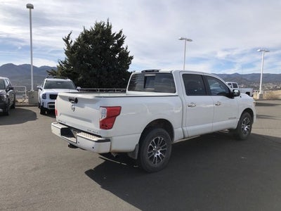 2021 Nissan Titan SV