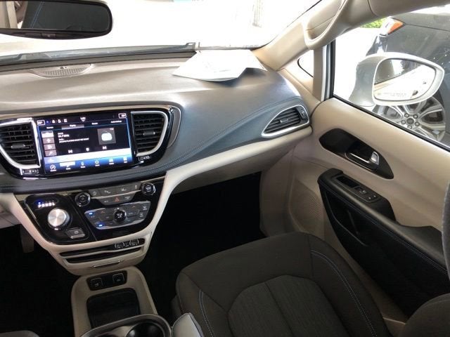 2021 Chrysler Pacifica Touring