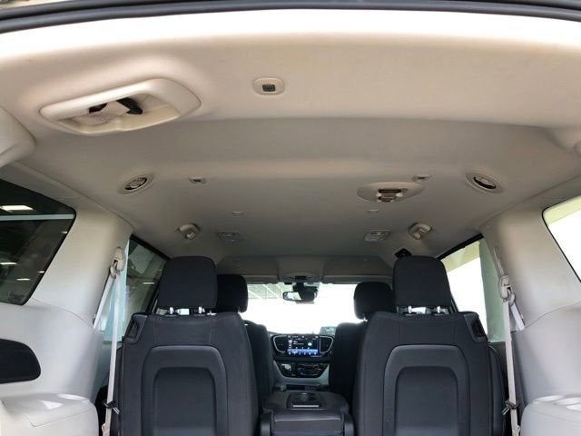 2021 Chrysler Pacifica Touring