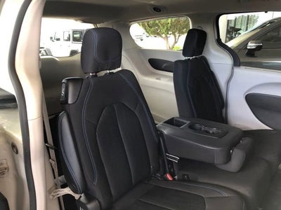 2021 Chrysler Pacifica Touring