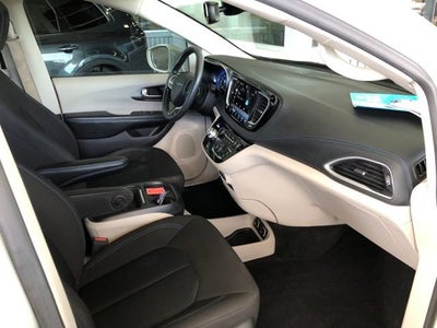 2021 Chrysler Pacifica Touring
