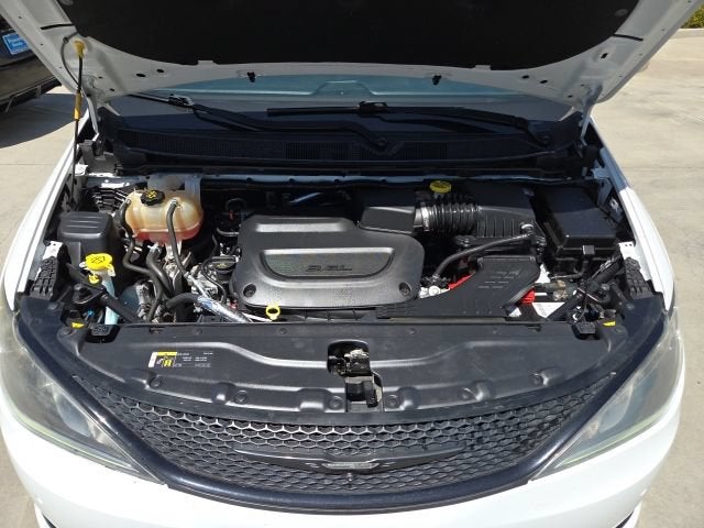 2020 Chrysler Pacifica Limited 35th Anniversary