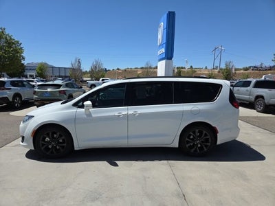 2020 Chrysler Pacifica Limited 35th Anniversary