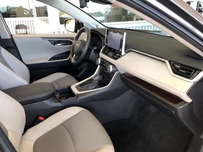 2022 Toyota RAV4 Limited