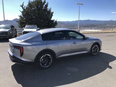 2025 Kia K4 EX