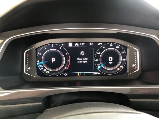 2022 Volkswagen Tiguan SEL R-Line