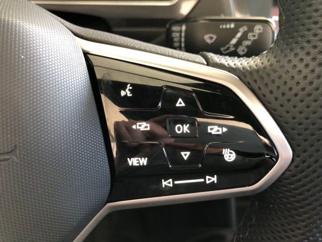 2022 Volkswagen Tiguan SEL R-Line
