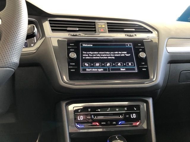 2022 Volkswagen Tiguan SEL R-Line