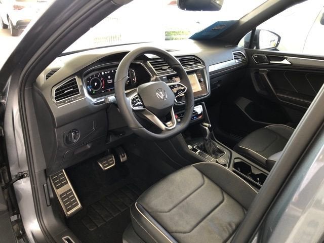 2022 Volkswagen Tiguan SEL R-Line
