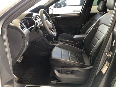 2022 Volkswagen Tiguan SEL R-Line