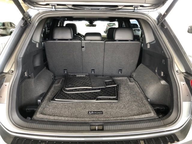 2022 Volkswagen Tiguan SEL R-Line