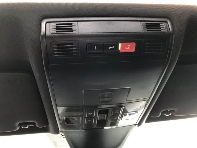2022 Volkswagen Tiguan SEL R-Line
