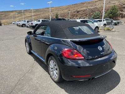 2018 Volkswagen Beetle Convertible Base