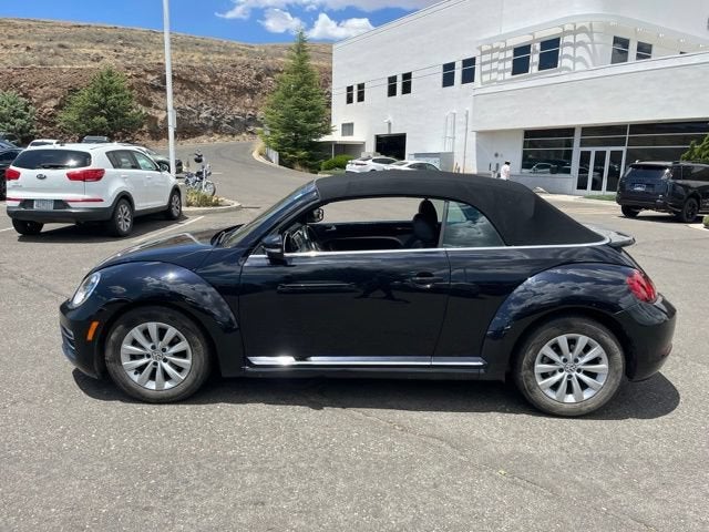 2018 Volkswagen Beetle Convertible Base