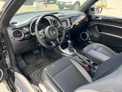 2018 Volkswagen Beetle Convertible Base