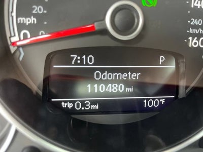 2018 Volkswagen Beetle Convertible Base