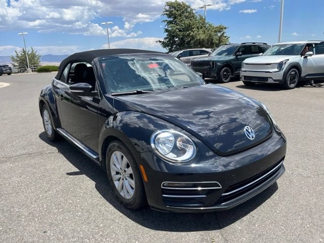 2018 Volkswagen Beetle Convertible Base