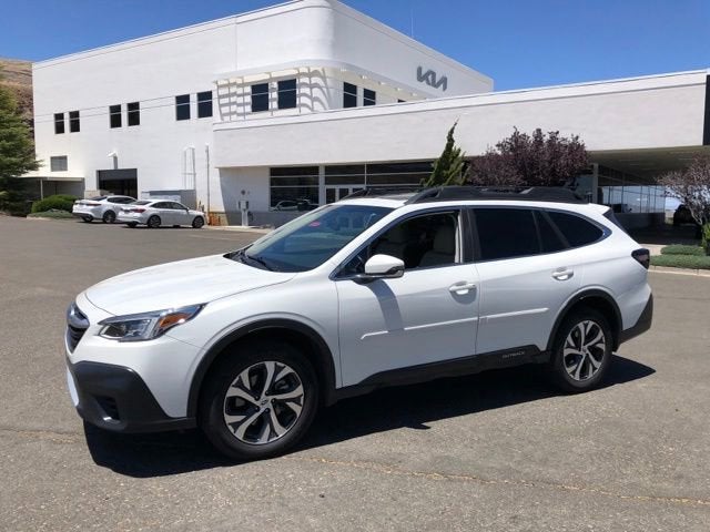 2022 Subaru Outback Limited XT's photo