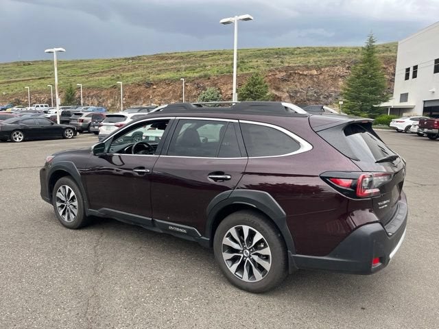 2023 Subaru Outback Touring XT