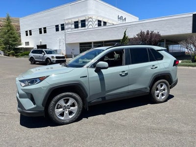 2021 Toyota RAV4 Hybrid XLE
