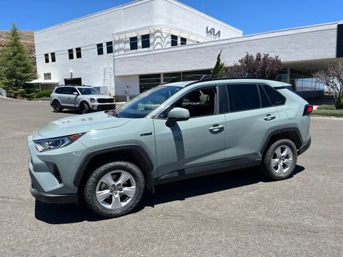 2021 Toyota RAV4 Hybrid XLE