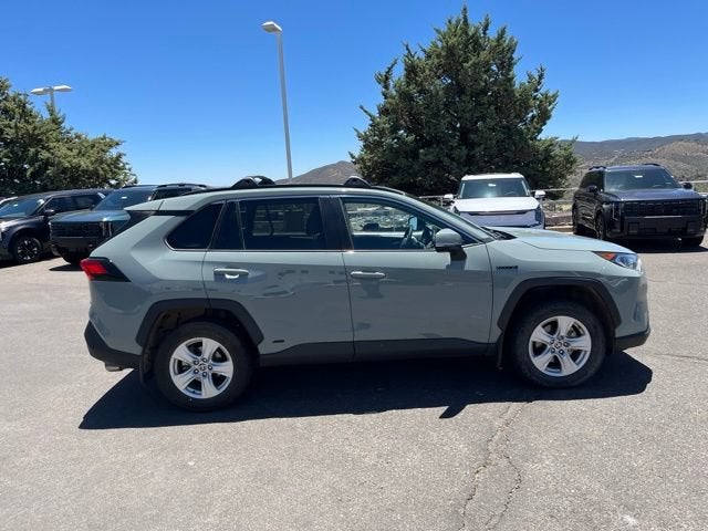 2021 Toyota RAV4 Hybrid XLE