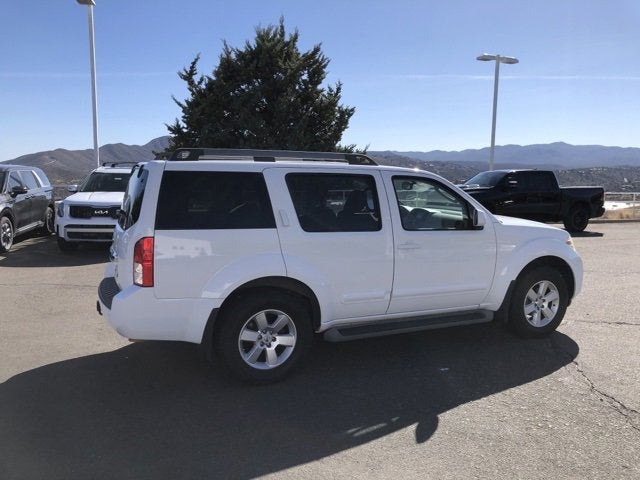 2012 Nissan Pathfinder SV