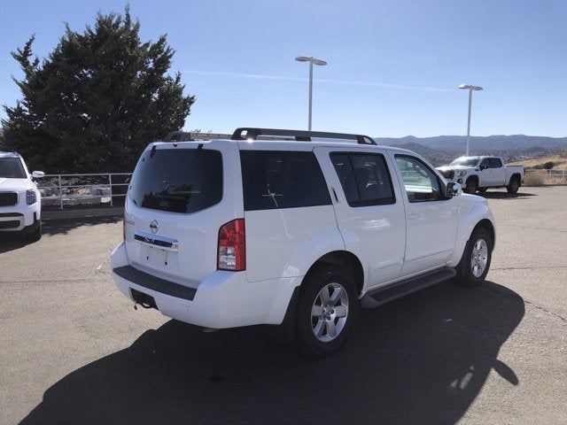 2012 Nissan Pathfinder SV
