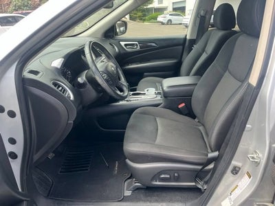 2019 Nissan Pathfinder SV