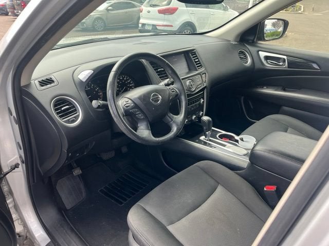 2019 Nissan Pathfinder SV
