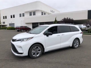 2022 Toyota Sienna XSE