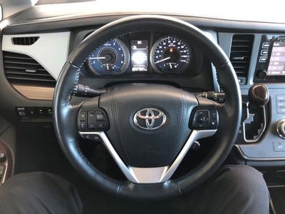 2017 Toyota Sienna Limited Premium