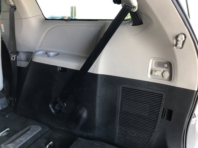 2017 Toyota Sienna Limited Premium