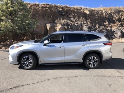 2020 Toyota Highlander XLE