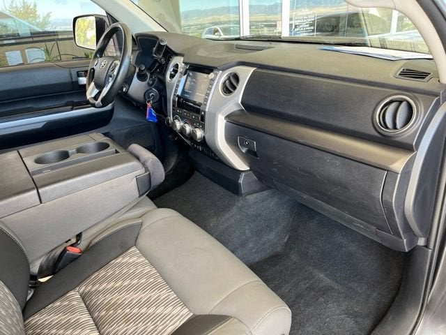 2020 Toyota Tundra 4WD SR5