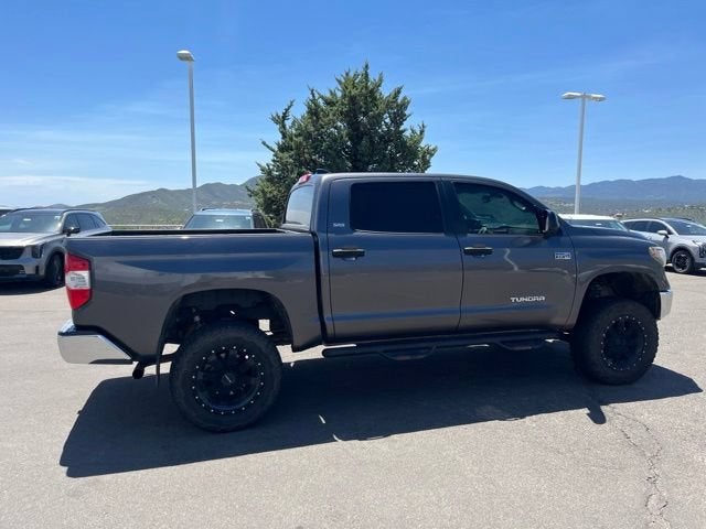 2020 Toyota Tundra 4WD SR5